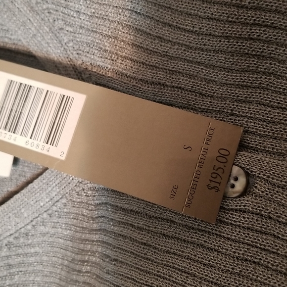 New Vintage Not so Mystery Box Reseller Wholesale Lot Designer Brands Tops Skirt - Picture 7 of 10